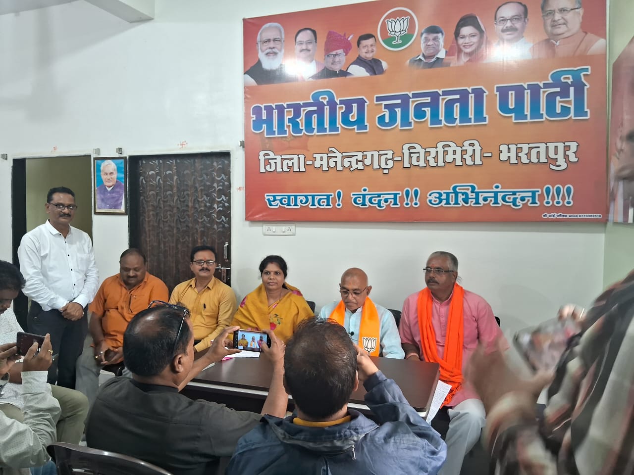 IMG-20240808-WA0009 भाजपा के लिए राष्ट्र सर्वोपरि इसीलिए हर घर तिरंगा,विभाजन विभीषिका जैसे कार्यक्रम उसकी विचारधारा का हिस्सा:, केशरवानी युवाओं में देशप्रेम की भावना सशक्त , जागरूक हो, इस लिहाज से एक सर्वव्यापी सर्वस्पर्शी तिरंगा यात्रा - चम्पा देवी पावले