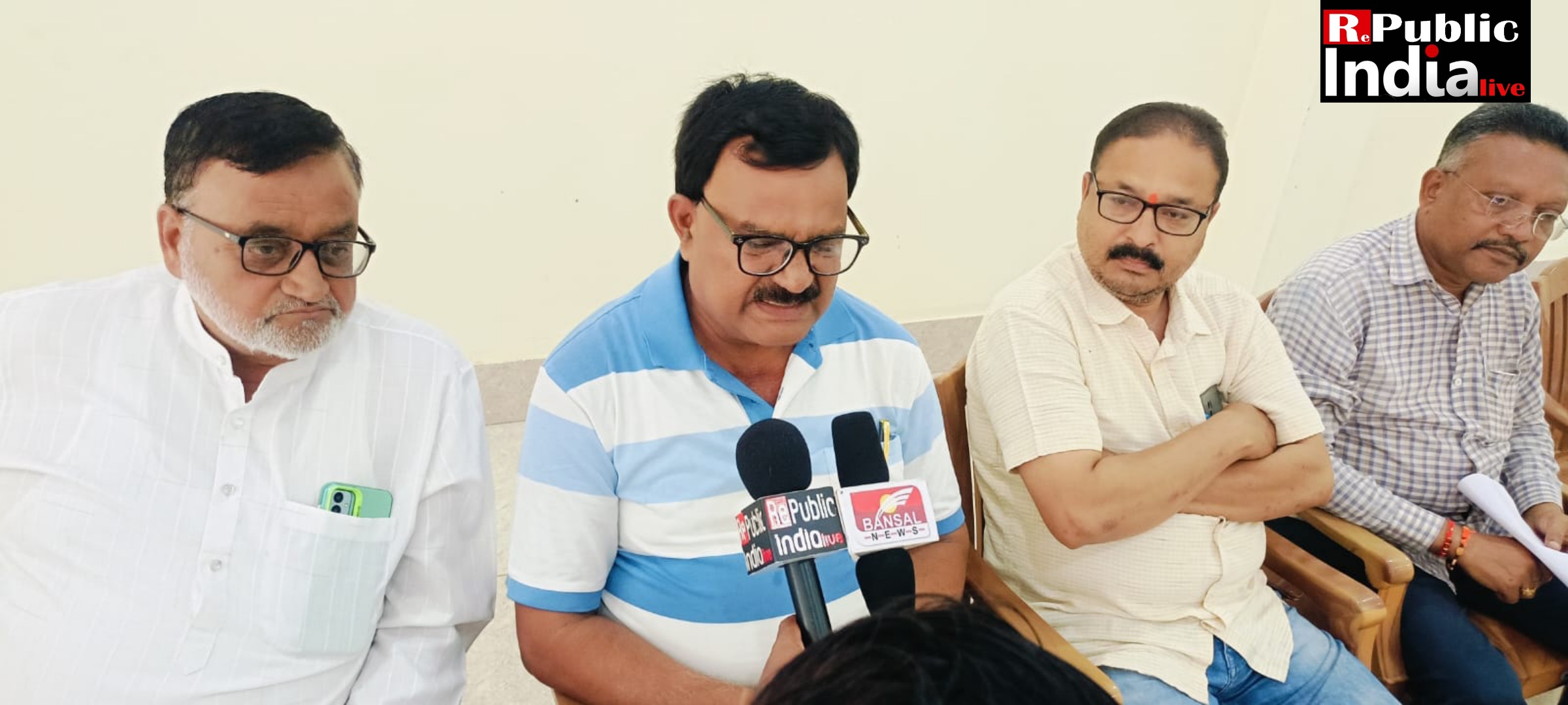 Picsart_24-09-11_21-44-19-056 छत्तीसगढ़ में सीमेंट के बढ़े दामों को लेकर कांग्रेस का प्रेसवार्ता, 12 सितम्बर को महंगाई के खिलाफ प्रदर्शन।