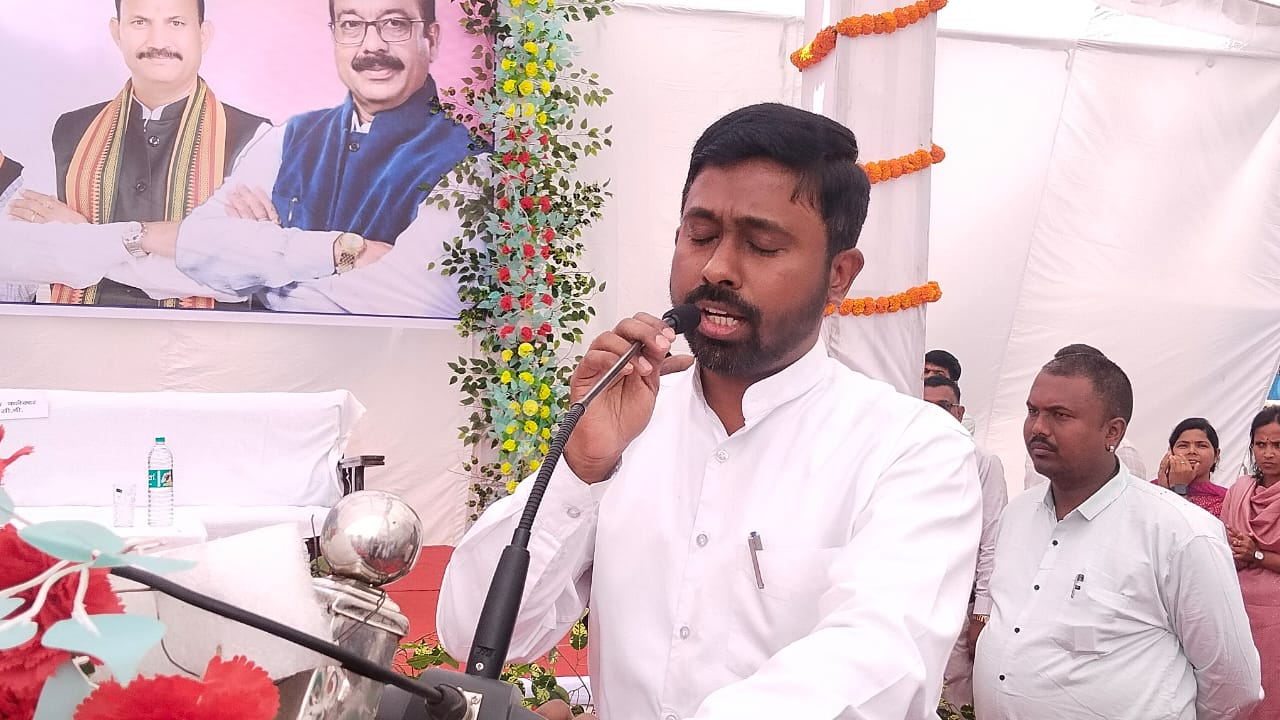 IMG-20250306-WA0020 महापौर राम नरेश राय समेत 27 भाजपा व 11 कांग्रेस और दो निर्दलीय ने लिया शपथ।