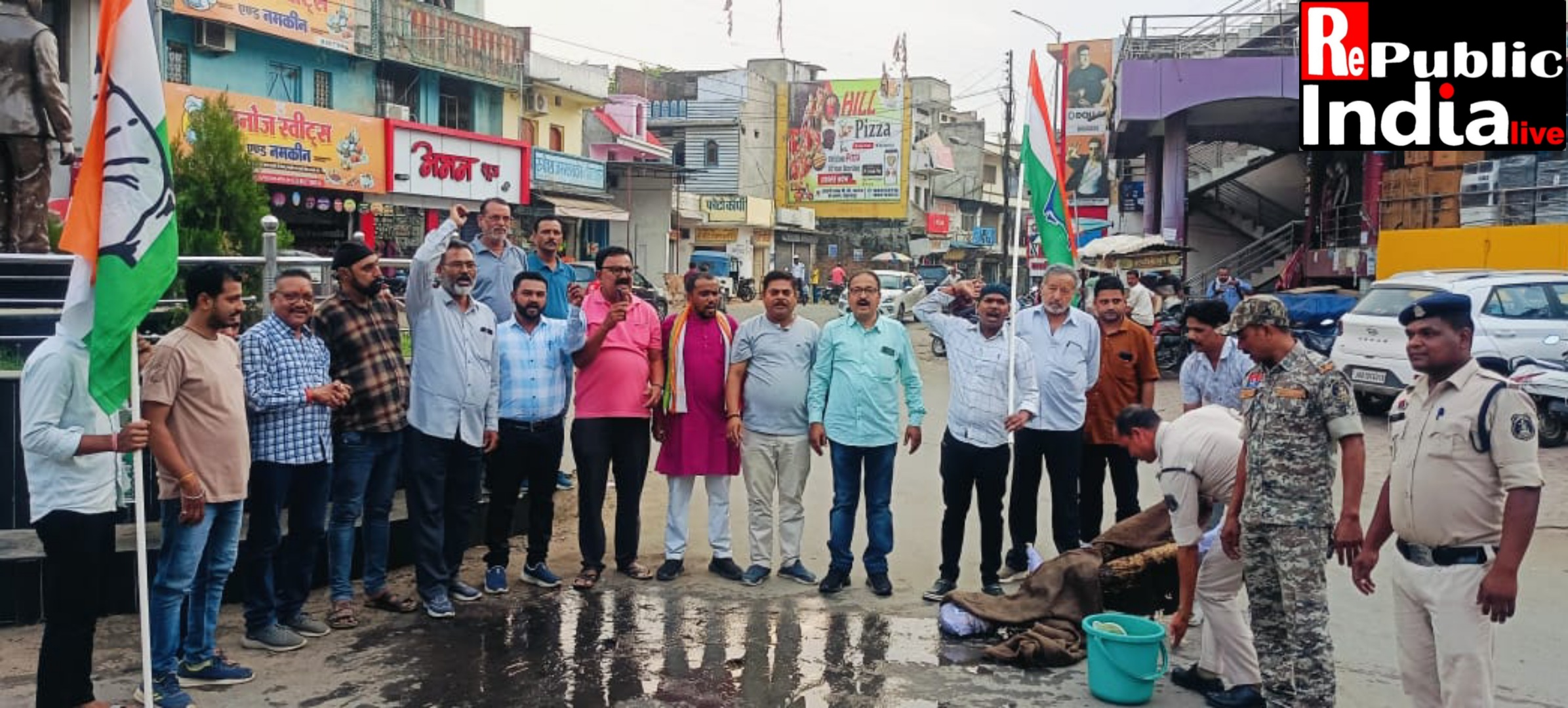 Picsart_25-05-14_20-52-53-303 भारतीय सेना की बेटी का अपमान बर्दाश्त नहीं” - कांग्रेस ने मांगा इस्तीफा।   