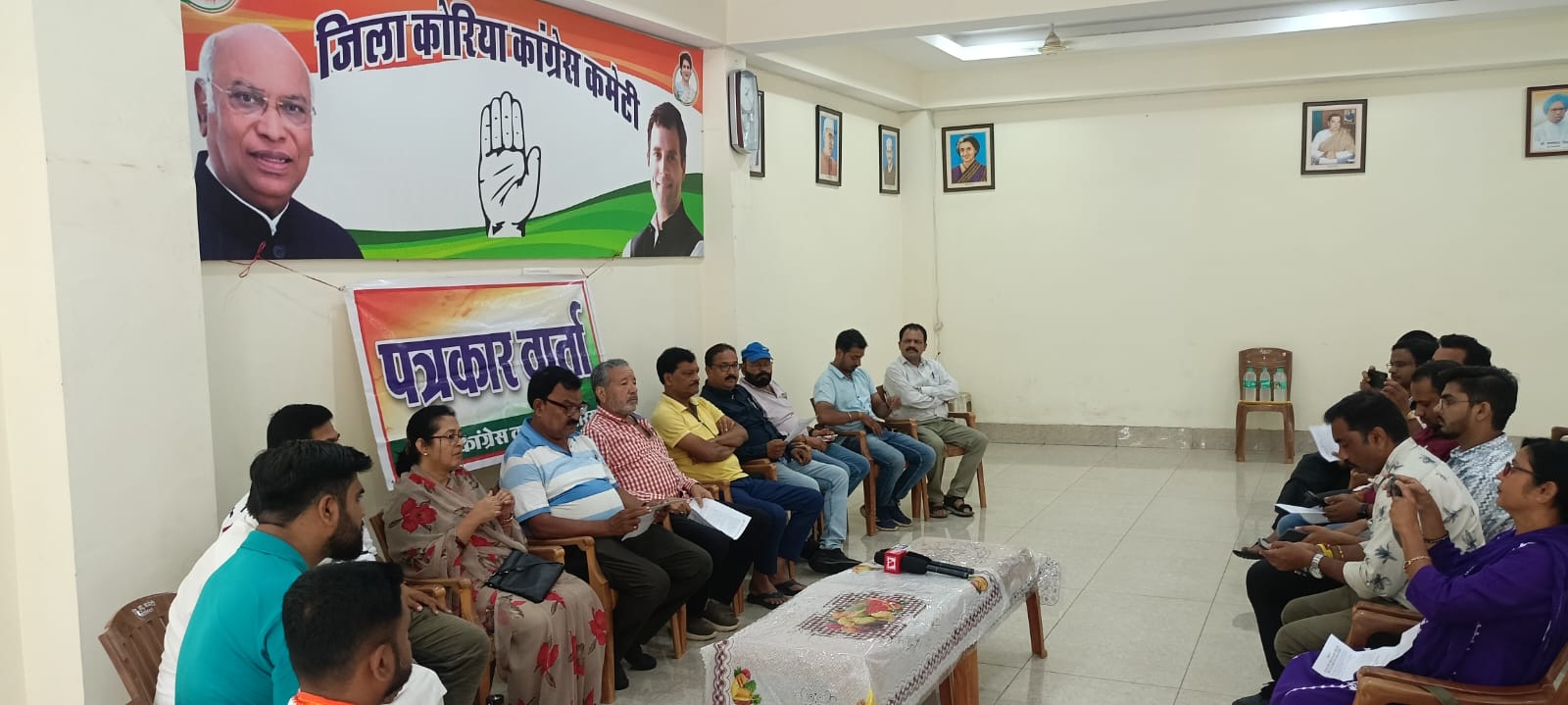 IMG-20250715-WA0002 भाजपा की साय सरकार ने फिर बढ़ाए बिजली दरें, कांग्रेस ने बताया ‘जनता की जेब पर डकैती।