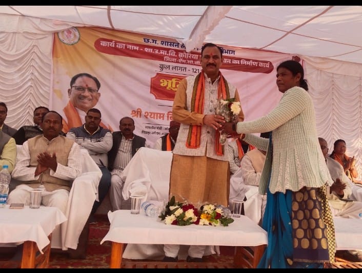 IMG-20251222-WA0009 कोरिया कॉलरी को 1.21 करोड़ की बड़ी सौगात: बनेगा नवीन शासकीय उच्चतर माध्यमिक विद्यालय।