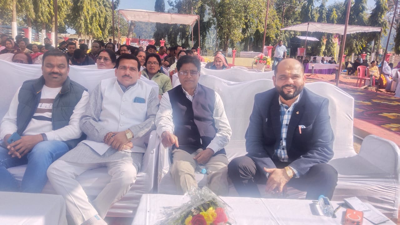 IMG-20251225-WA0007 वर्चुअली हुआ अटल परिसर का लोकार्पण, अटल जी के विचारों और जीवन मूल्यों को समर्पित रहा कार्यक्रम।