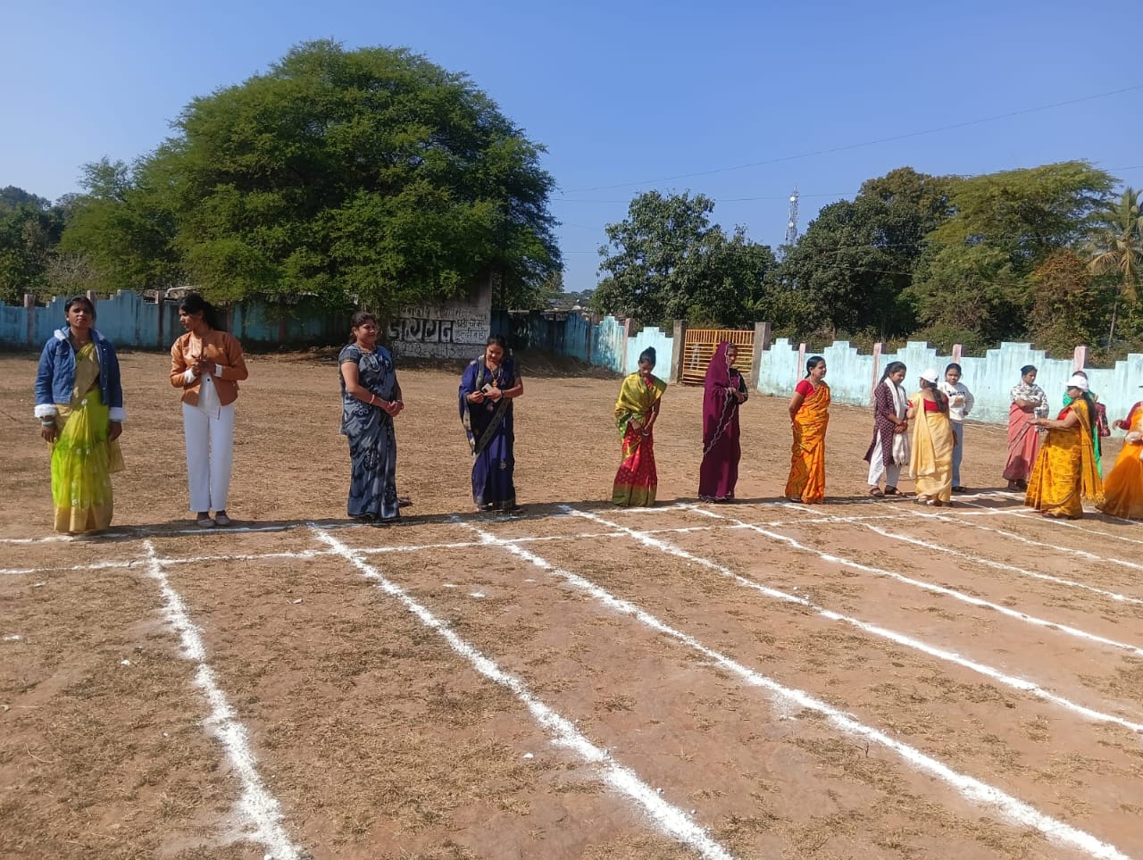 IMG-20251229-WA0020 समर्था सेवा समिति के वार्षिक महिला क्रीड़ा उत्सव में उमड़ा उत्साह, महिलाओं ने खेलों का भरपूर आनंद लिया।