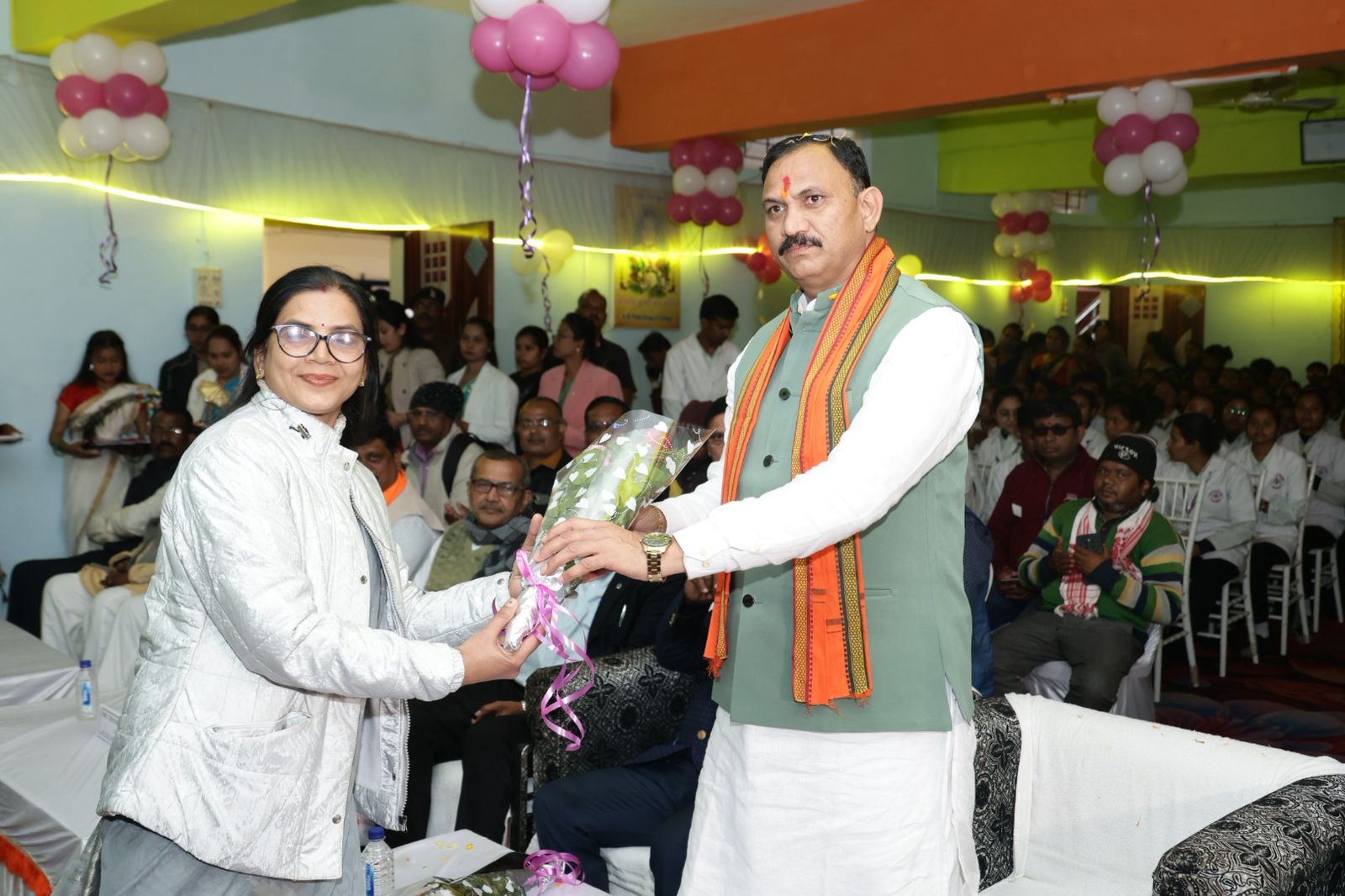 IMG-20260106-WA0018 नर्सिंग शिक्षा को सशक्त करने की पहल, सरभोका में आयोजित हुआ पुस्तक विमोचन कार्यक्रम ।