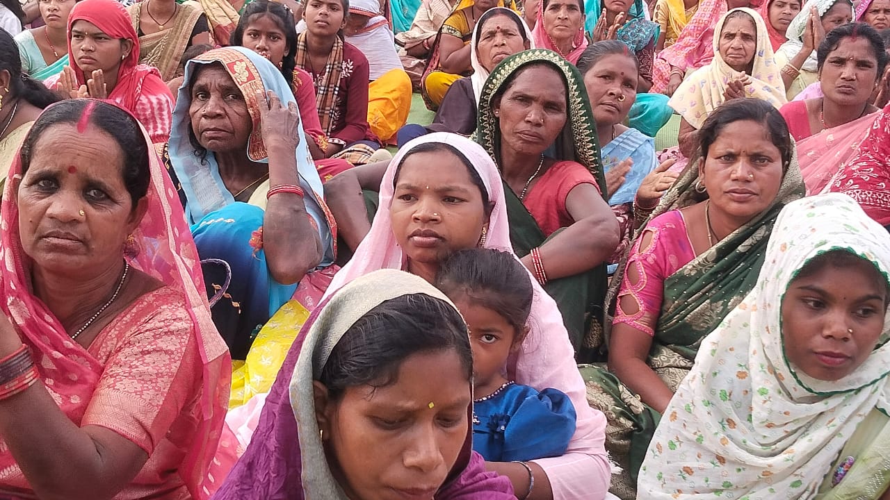 IMG-20260211-WA0006 खड़गवां जनपद ग्राउंड में मितानिन सम्मेलन संपन्न, स्वास्थ्य मंत्री श्याम बिहारी जायसवाल ने किया शुभारंभ।