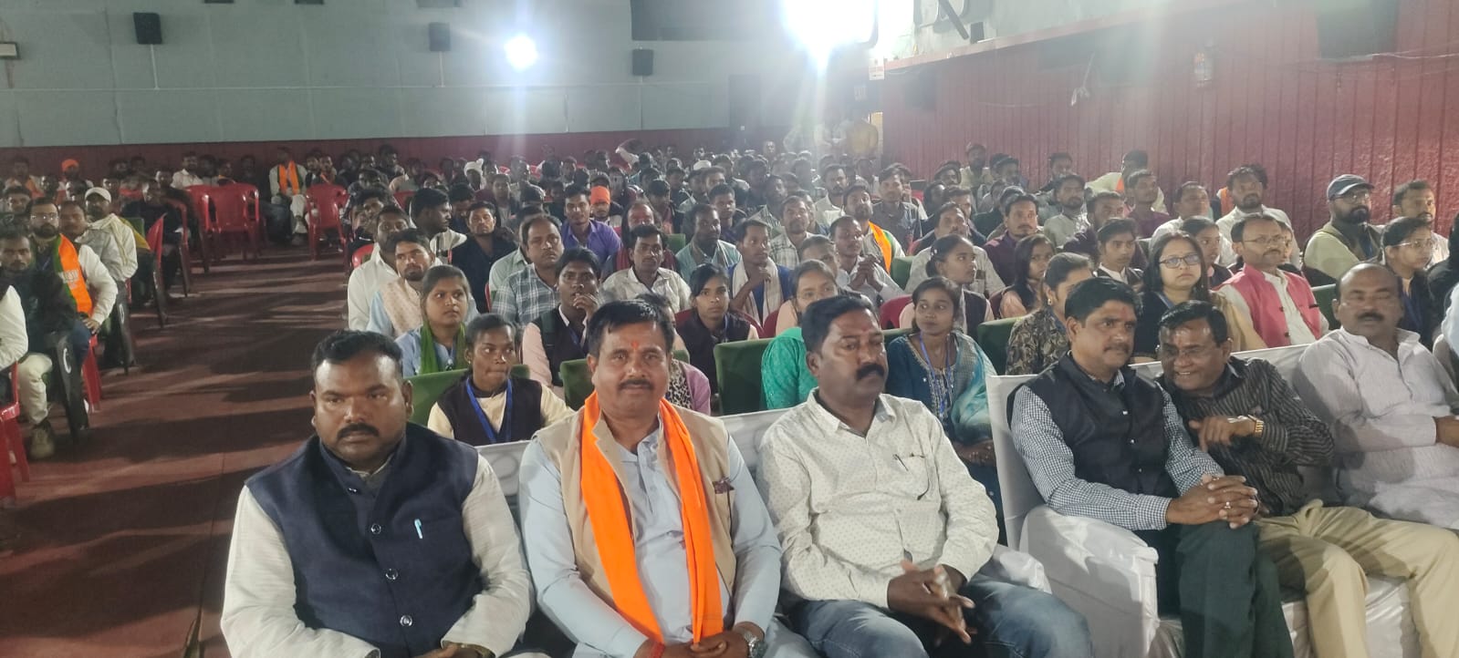 IMG-20260212-WA0011 मनेन्द्रगढ़ में ‘युवा संवाद बजट 2026’ कार्यक्रम: युवाओं से बोले स्वास्थ्य मंत्री — बजट युवाशक्ति को समर्पित विकास का रोडमैप।