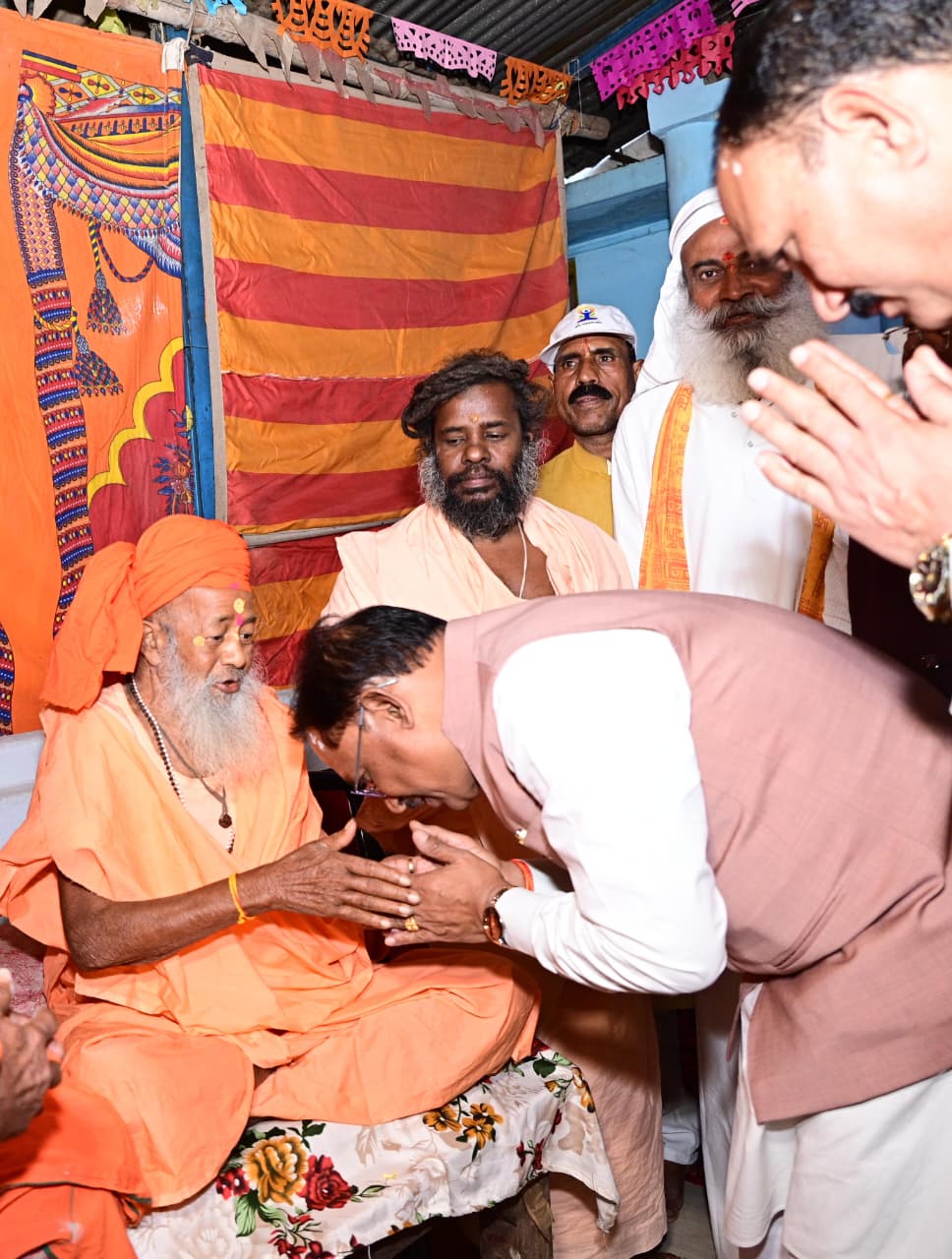 IMG-20260216-WA0029 चिरमिरी को विकास की नई रफ्तार: मुख्यमंत्री ने 127 करोड़ के 141 कार्यों का लोकार्पण-शिलान्यास, पर्यटन व रोजगार पर जोर।