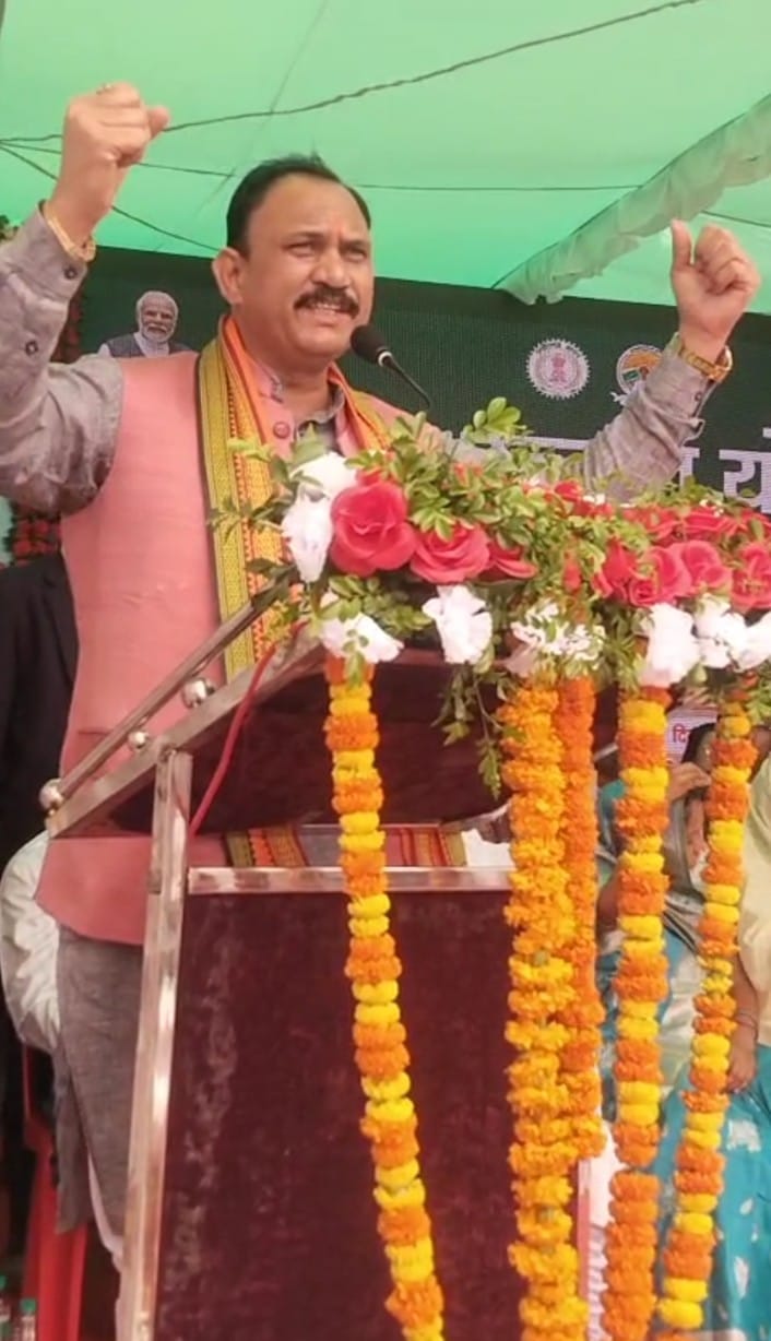 IMG-20260301-WA0026 अब सड़क दुर्घटनाओं पर राहगीर खुलकर करेंगे मदद, सरकार ने चलाई अभिनव योजना।