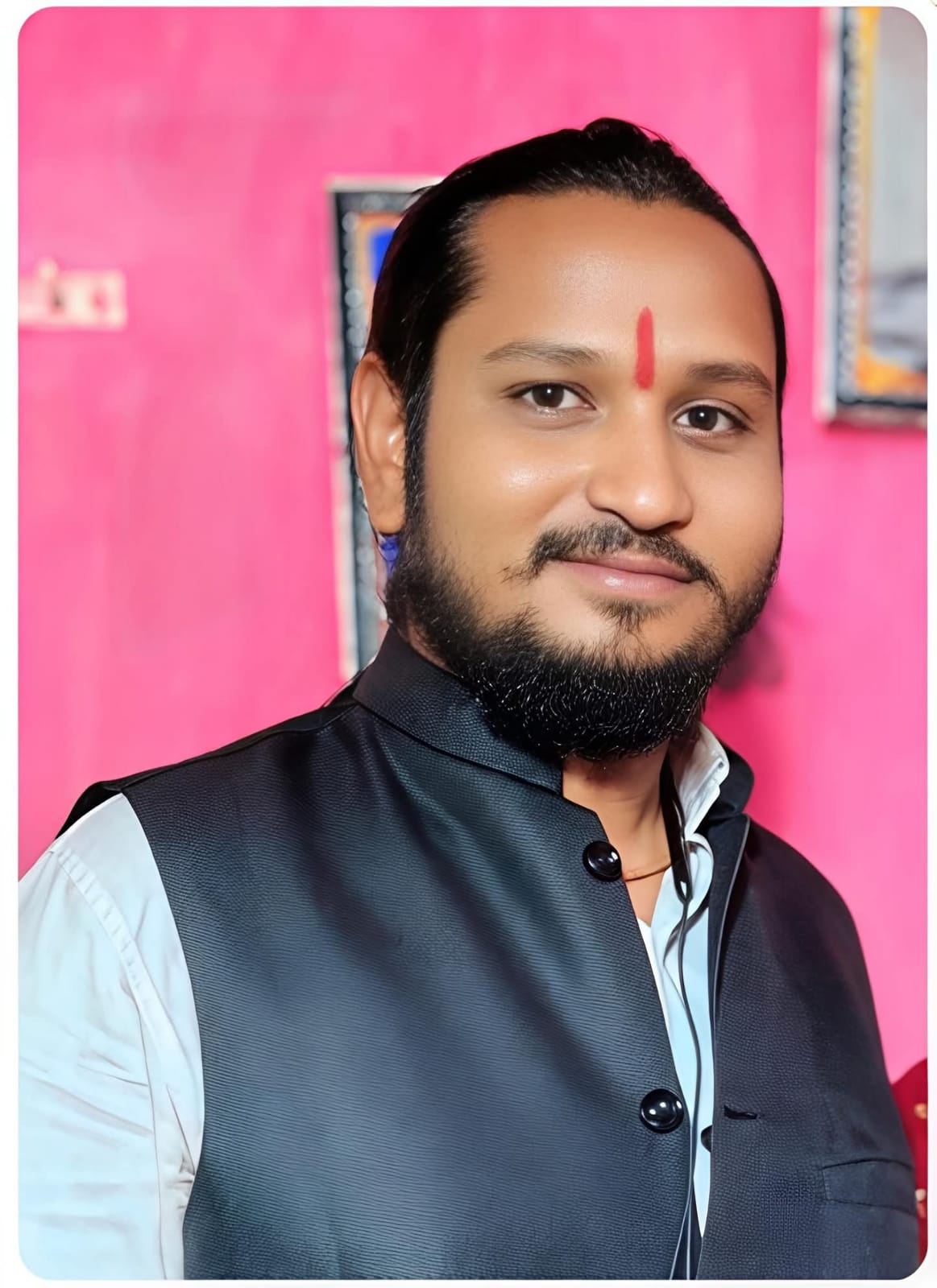 IMG-20260303-WA0009 दो जिलों में दो कानून?भारतीय जनता पार्टी की कार्यप्रणाली पर सवाल – कोरिया में दागियों पर सख्ती, सूरजपुर में आपराधिक पृष्ठभूमि वाले को मीडिया प्रभारी बनाने से बवाल।