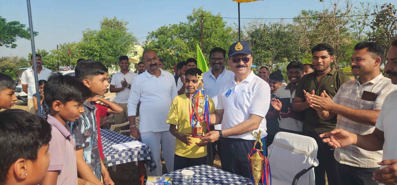 IMG-20260326-WA0033 मनेन्द्रगढ़ में बेहतर स्वास्थ्य के प्रति जागरूकता के लिए प्रारम्भकिये गये कार्यक्रमों के अनुरूप में 18वीं (विशेष भारत रक्षित) वाहिनी।