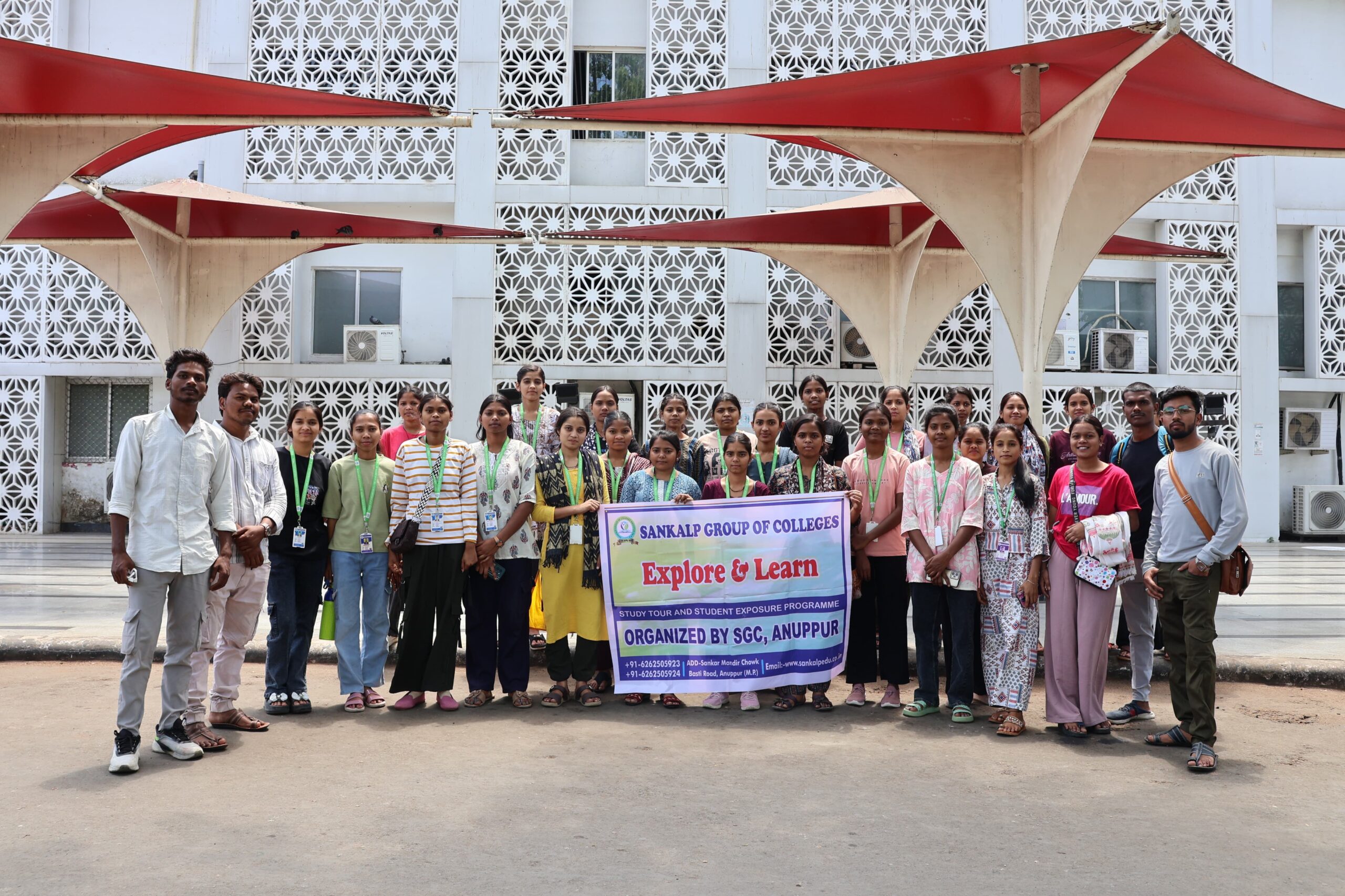 IMG-20260407-WA0007-scaled संकल्प ग्रुप ऑफ कॉलेज अनूपपुर के विद्यार्थी प्रशिक्षण एवं शैक्षणिक भ्रमण के लिए पुणे महाराष्ट्र हुए रवाना।