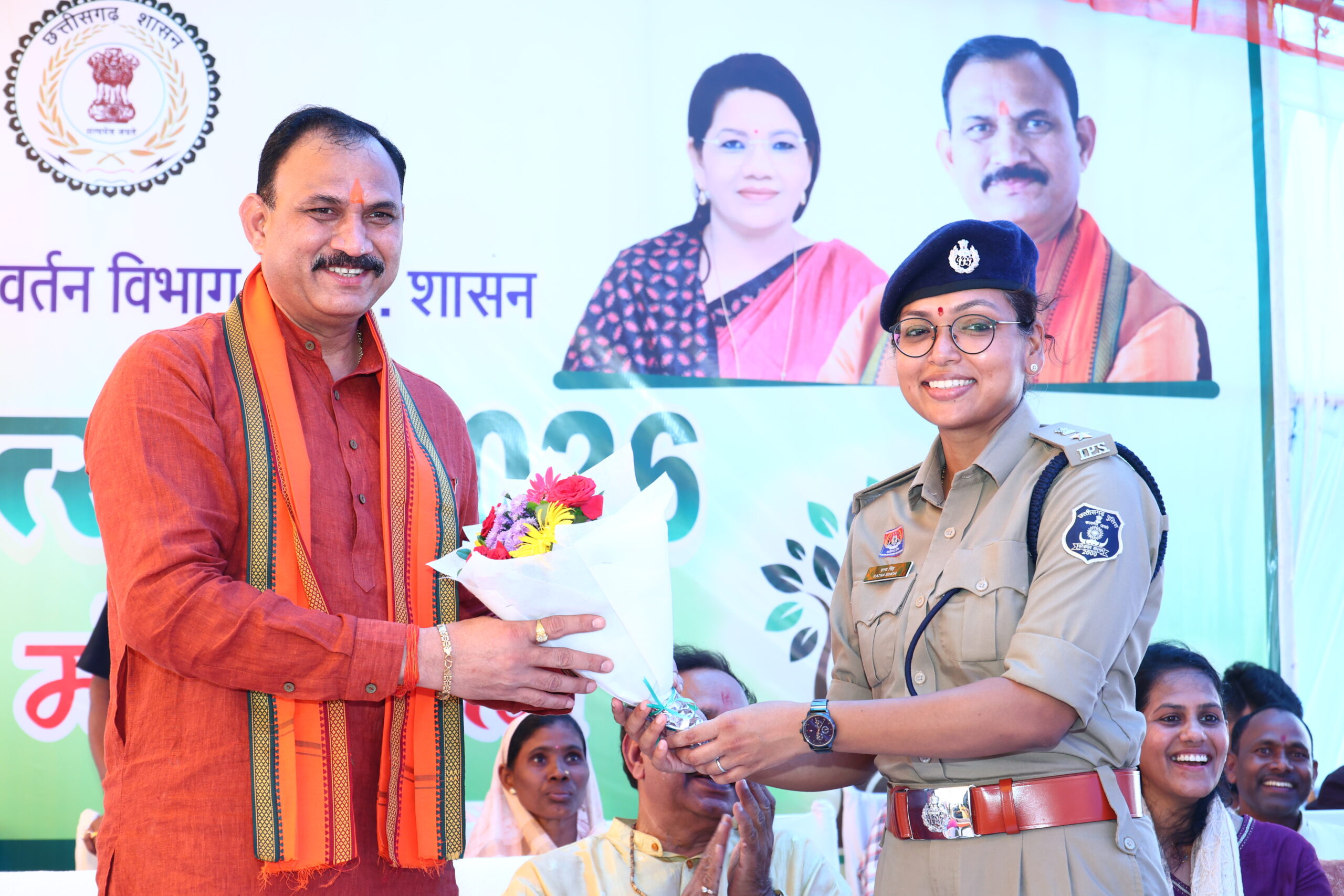 IMG-20260710-WA0033-scaled स्वास्थ्य मंत्री ने दिया हरित विकास का संदेश, पारसगढ़ी मेडिकल कॉलेज परिसर में लगाए पौधे।