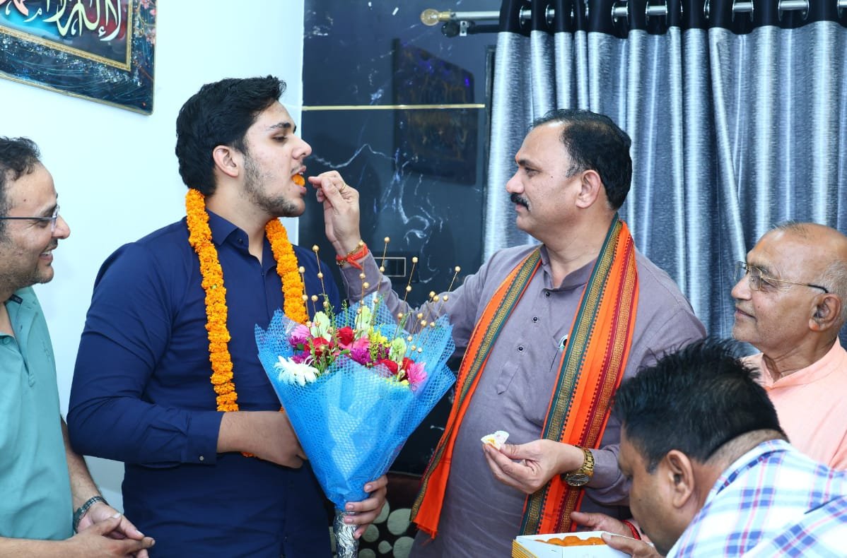 IMG-20260726-WA0007 मनेंद्रगढ़ विधानसभा के 6 विद्यार्थियों ने नीट में लहराया परचम, एमबीबीएस में मिलेगा प्रवेश।